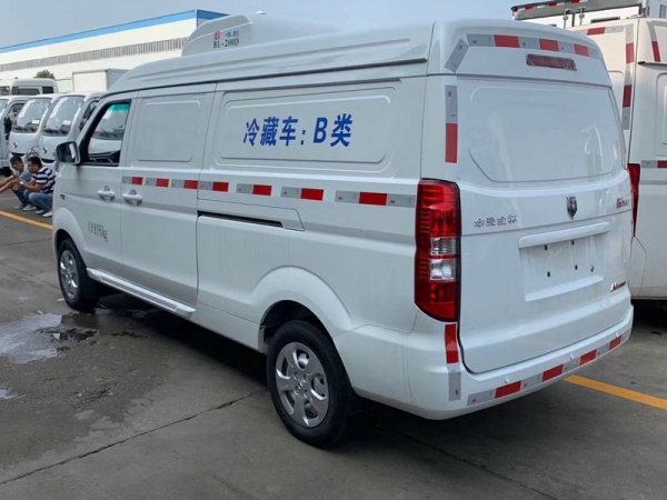 （国六）金杯X30L面包冷藏车