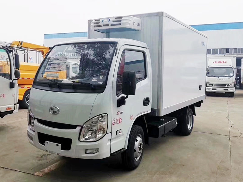 国六 跃进小福星S70汽油冷藏车