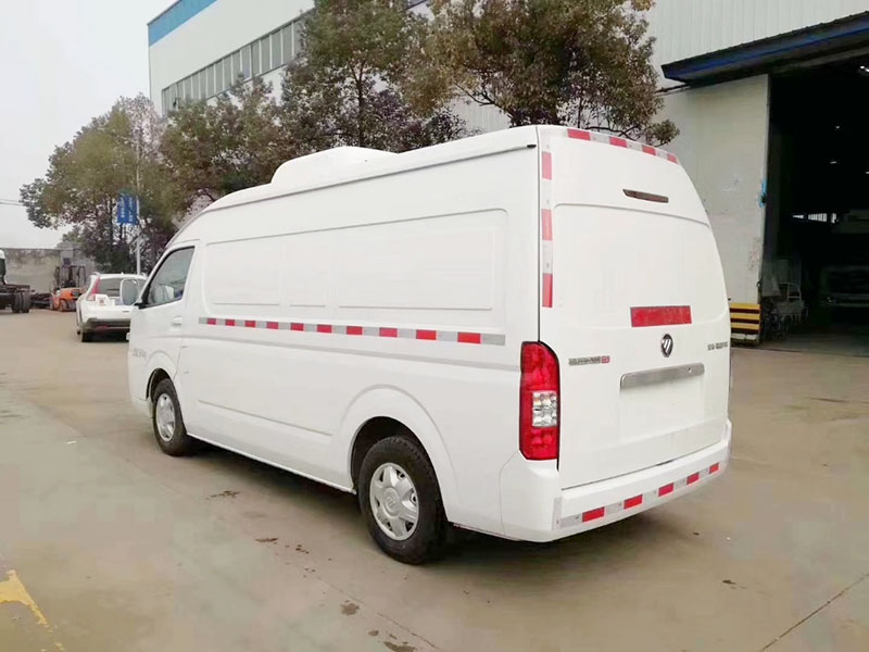 国六 福田G9面包冷藏车