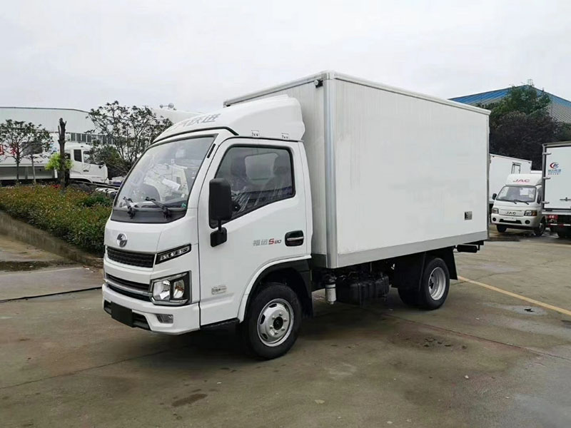 国六 上汽跃进福运S80柴油版冷藏车