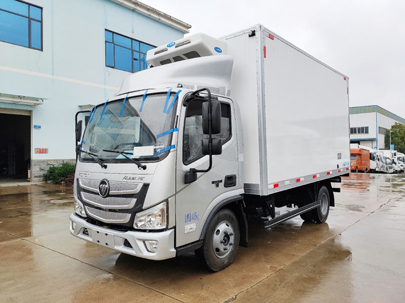国六 福田欧马可S1冷藏车